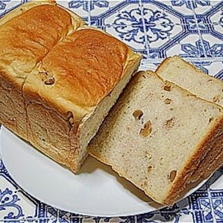 クルミ食パン　100均ドライフルーツ　1.5斤